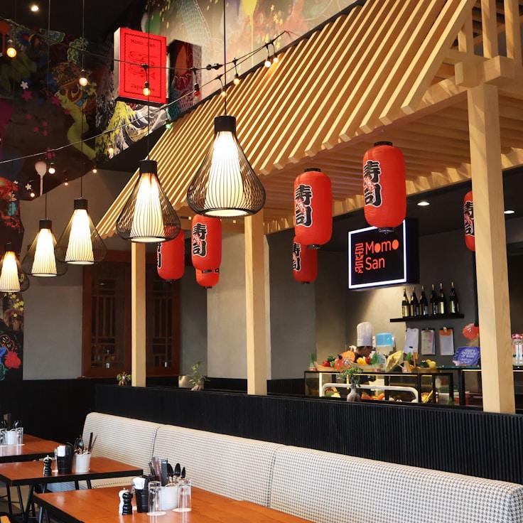 Parks and entertainment for families in Madrid, Spain